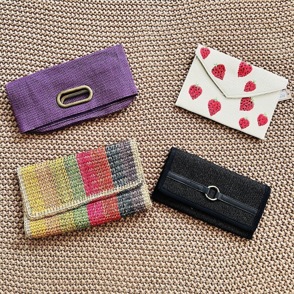Elegant Purple and Black Clutches for Every Occasion